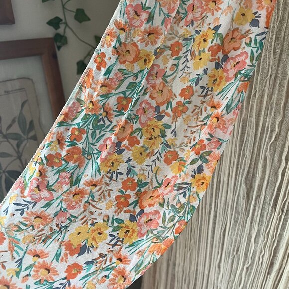 Floral Print Scarf - Picture 2 of 3